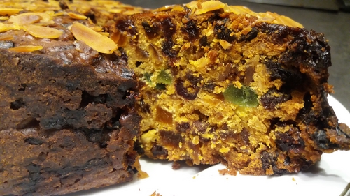 Gâteau aux fruits secs