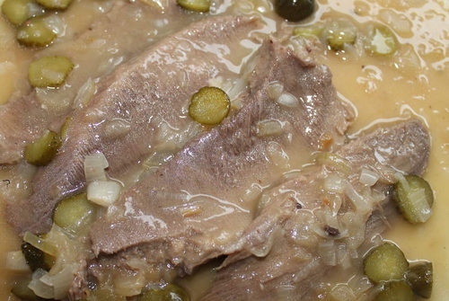 Langue de boeuf sauce piquante